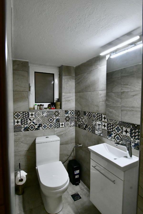 Comfortable, Spacious Studio @ Kolonaki 雅典 外观 照片
